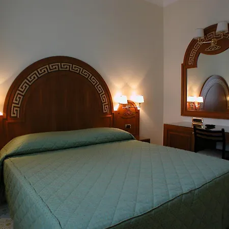 فندق Igea 3*